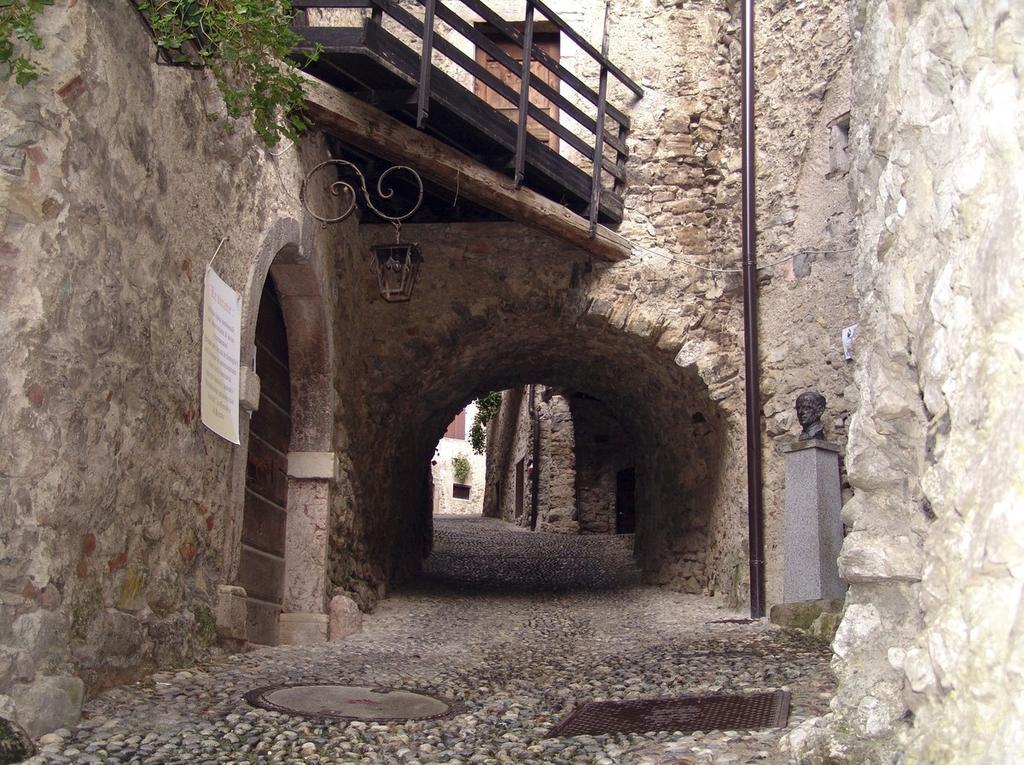 Albergo Ristorante Da Neni Mori Exterior photo